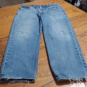 LEVI'S 550 Jeans Mens 34 X 30 BLUE DISTRESSED Pants Used Preowned Work Worn